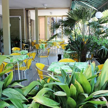 Hotel Leda Rimini Eksteriør bilde