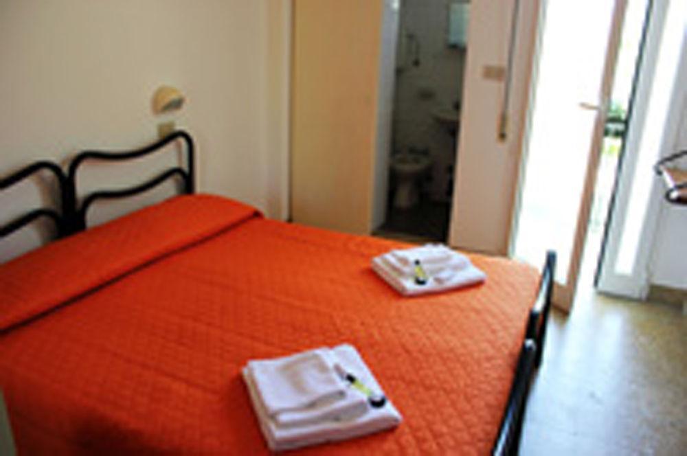 Hotel Leda Rimini Eksteriør bilde