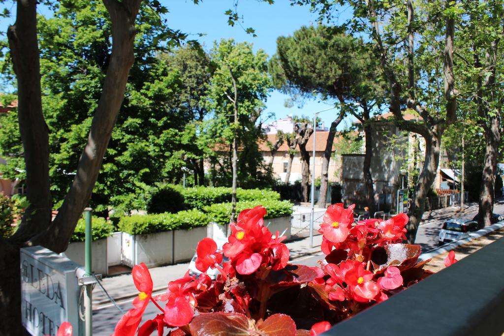 Hotel Leda Rimini Eksteriør bilde
