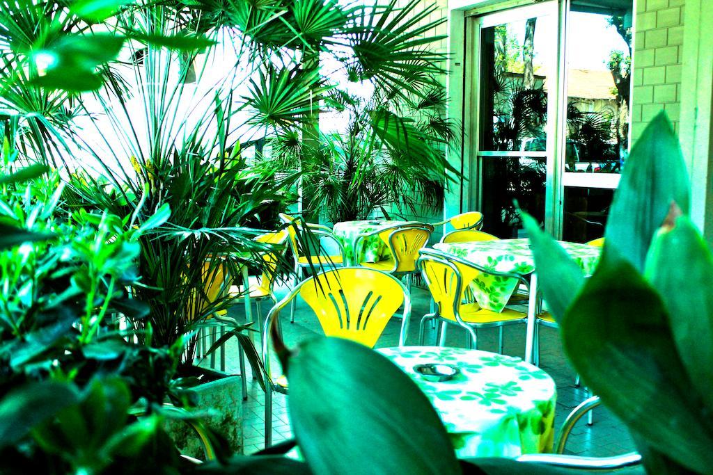 Hotel Leda Rimini Eksteriør bilde